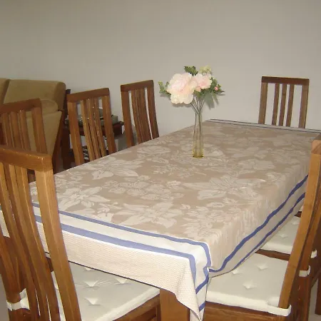 Vakantiehuis Vila Dina *
